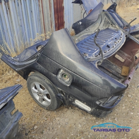 Avensis dingil yakıt deposu tavan çamurluk arka kesme 1998